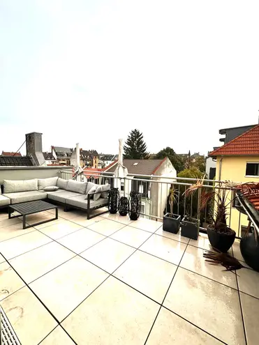 4 Zimmer Wohnung mit 135 m² in Darmstadt – Bild 2