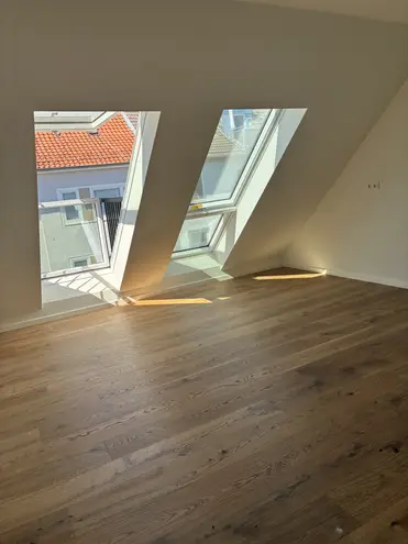 4 Zimmer Wohnung mit 120 m² in Hannover – Bild 8