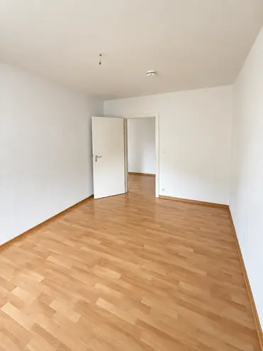 3 Zimmer Wohnung mit 75 m² in Wiesbaden – Bild 2