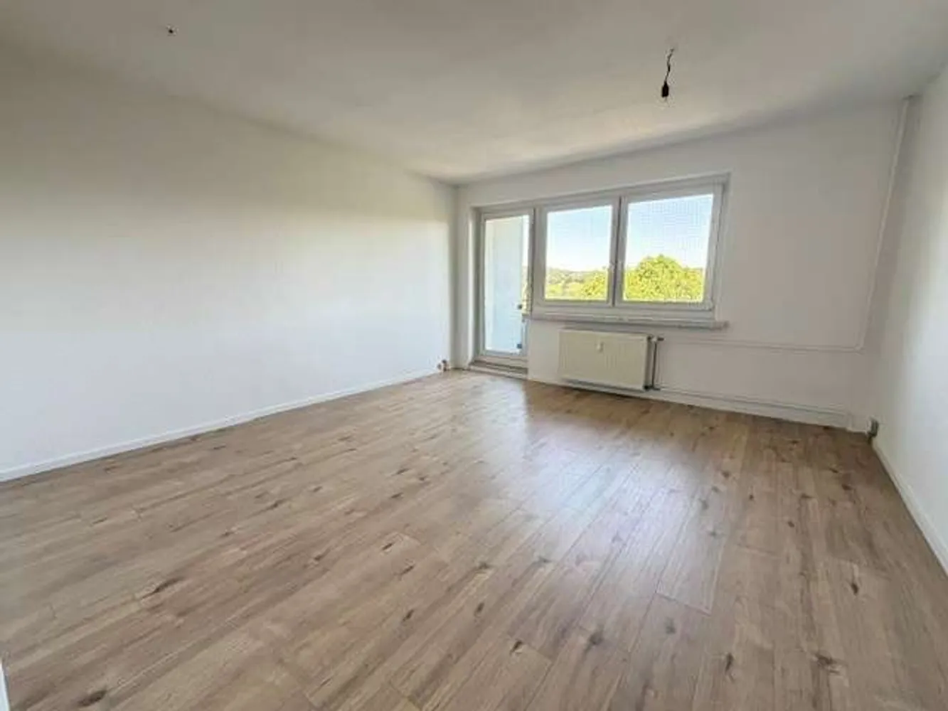 4 Zimmer Wohnung mit 98 m² in Plauen – Bild 9