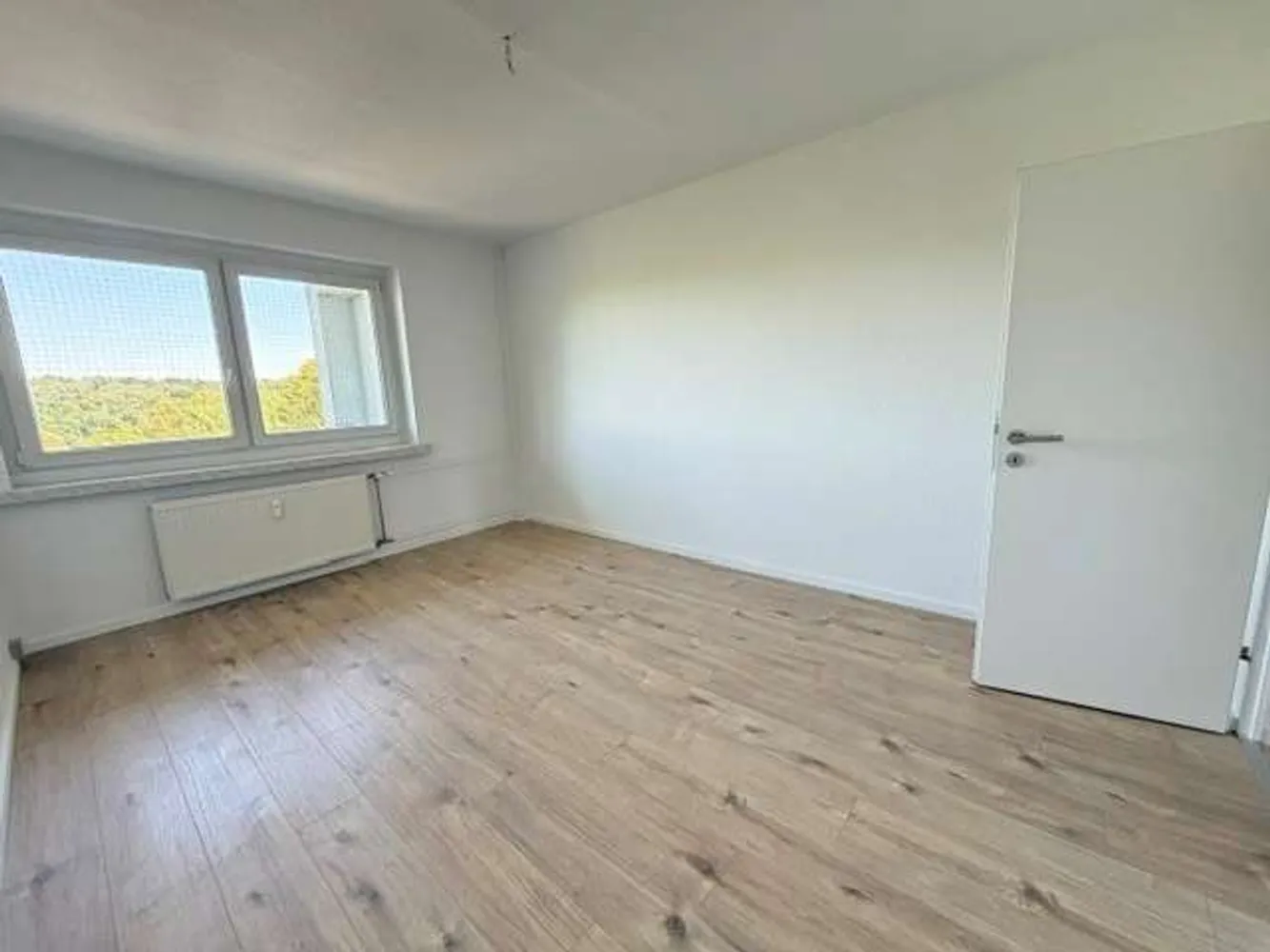 4 Zimmer Wohnung mit 98 m² in Plauen – Bild 10