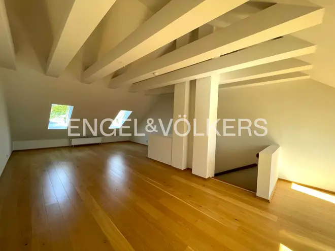 4 Zimmer Haus mit 150 m² in Wiesbaden – Bild 2