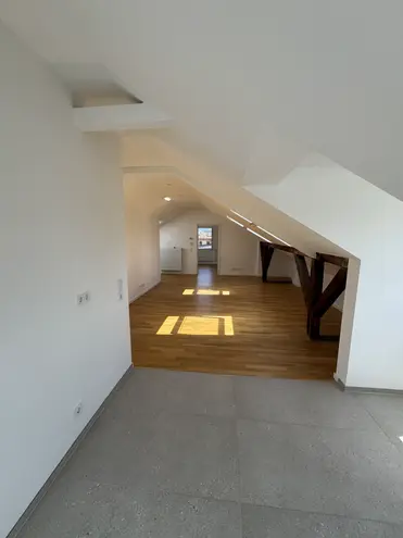 2 Zimmer Wohnung mit 60 m² in Stuttgart – Bild 1
