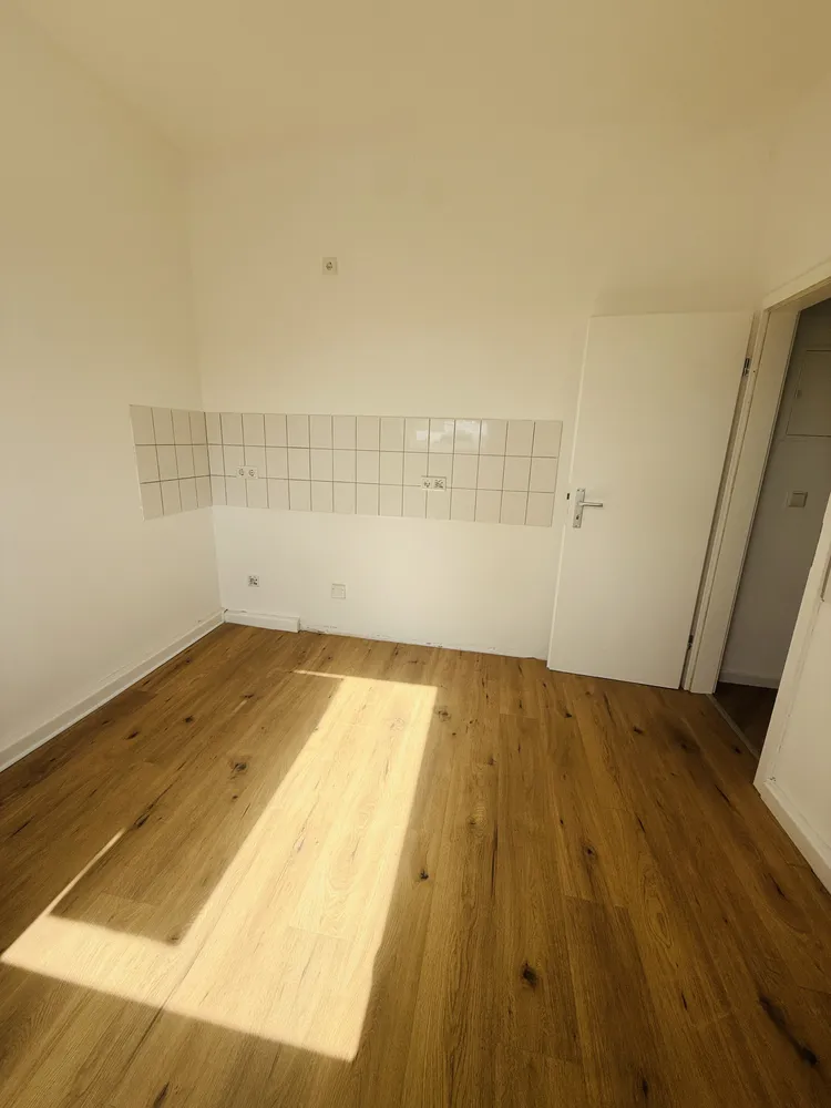 2 Zimmer Wohnung mit 66 m² in Krefeld – Bild 9