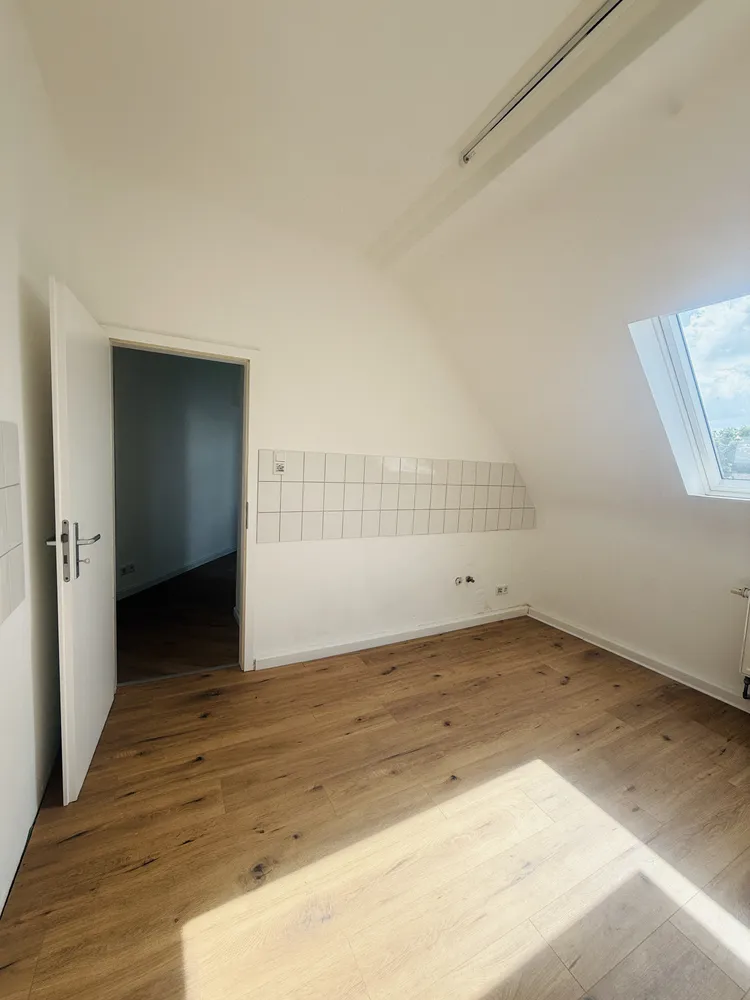 2 Zimmer Wohnung mit 66 m² in Krefeld – Bild 10