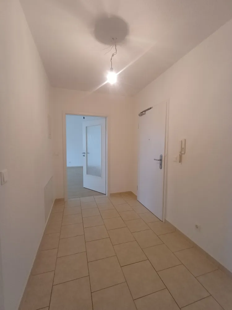 2 Zimmer Wohnung mit 64 m² in Zwickau – Bild 5