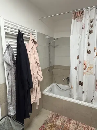 3 Zimmer Wohnung mit 100 m² in Regensburg – Bild 7