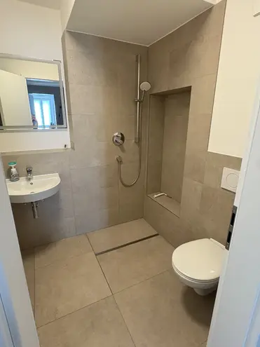 3 Zimmer Wohnung mit 100 m² in Regensburg – Bild 8