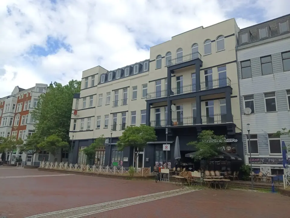 2 Zimmer Wohnung mit 75 m² in Wilhelmshaven – Bild 2