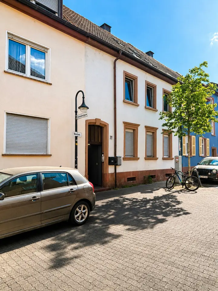 8 Zimmer Haus mit 200 m² in Kaiserslautern – Bild 2