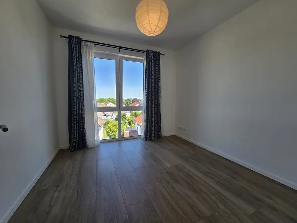 4 Zimmer Wohnung mit 133 m² in Groß-Gerau – Bild 1