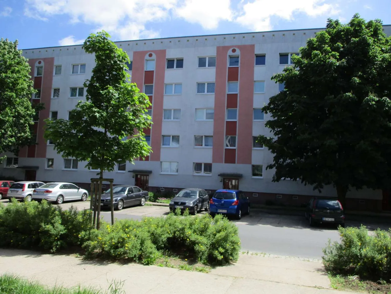 2 Zimmer Wohnung mit 46 m² in Neubrandenburg – Bild 1