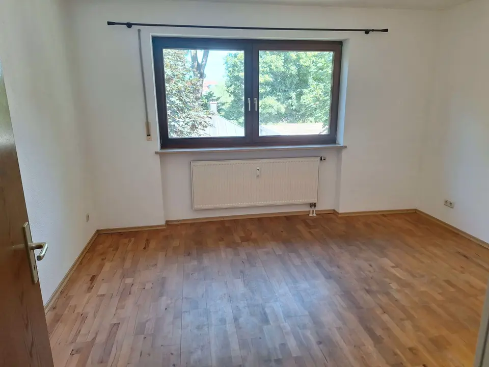 4 Zimmer Wohnung mit 108 m² in Rosenheim – Bild 2