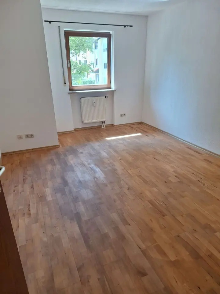 4 Zimmer Wohnung mit 108 m² in Rosenheim – Bild 3