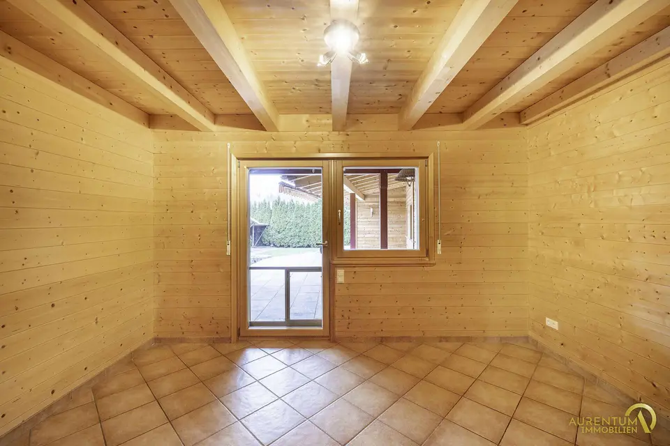 5 Zimmer Haus mit 192 m² in Landshut – Bild 2