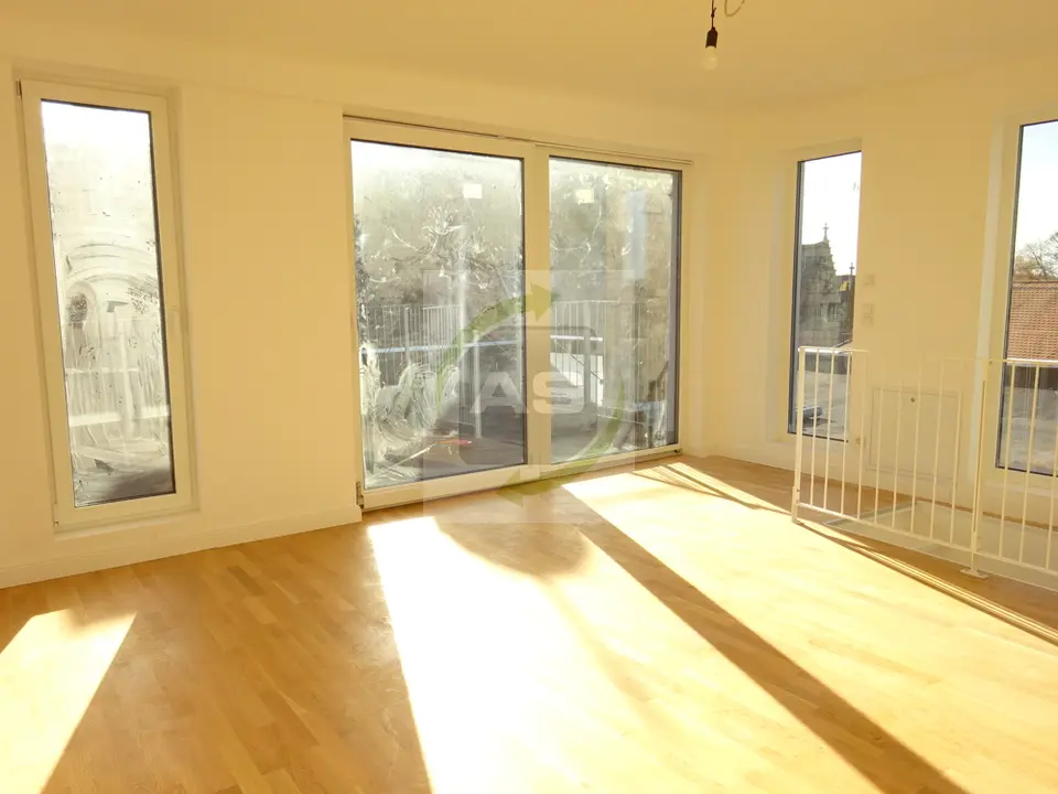 3 Zimmer Wohnung mit 99 m² in Zwickau – Bild 1