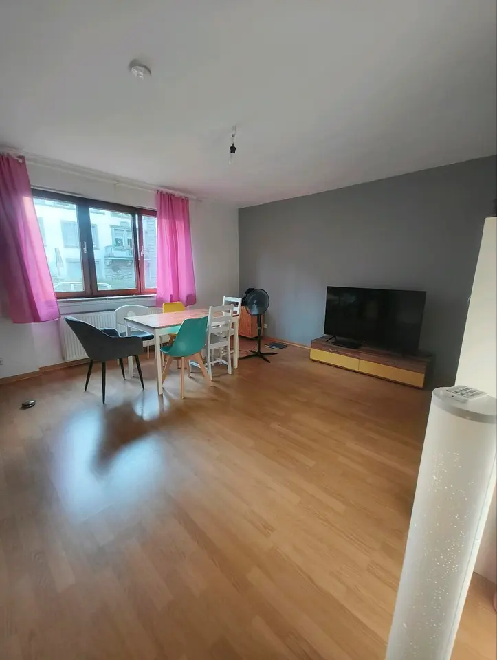 WG-Zimmer mit 90 m² in Stuttgart – Bild 1
