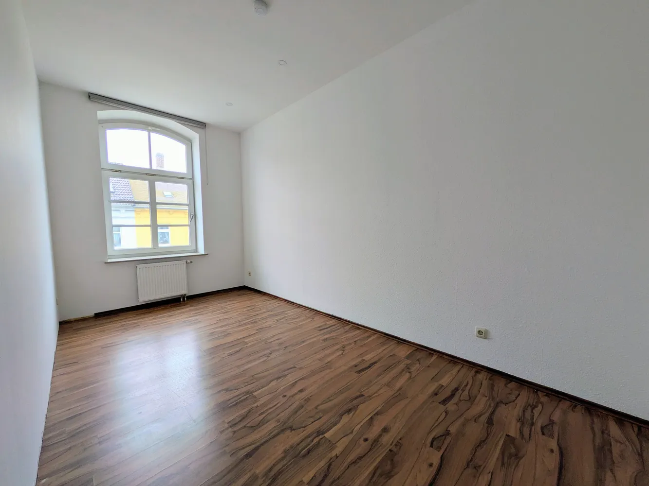 4 Zimmer Wohnung mit 100 m² in Gera – Bild 5