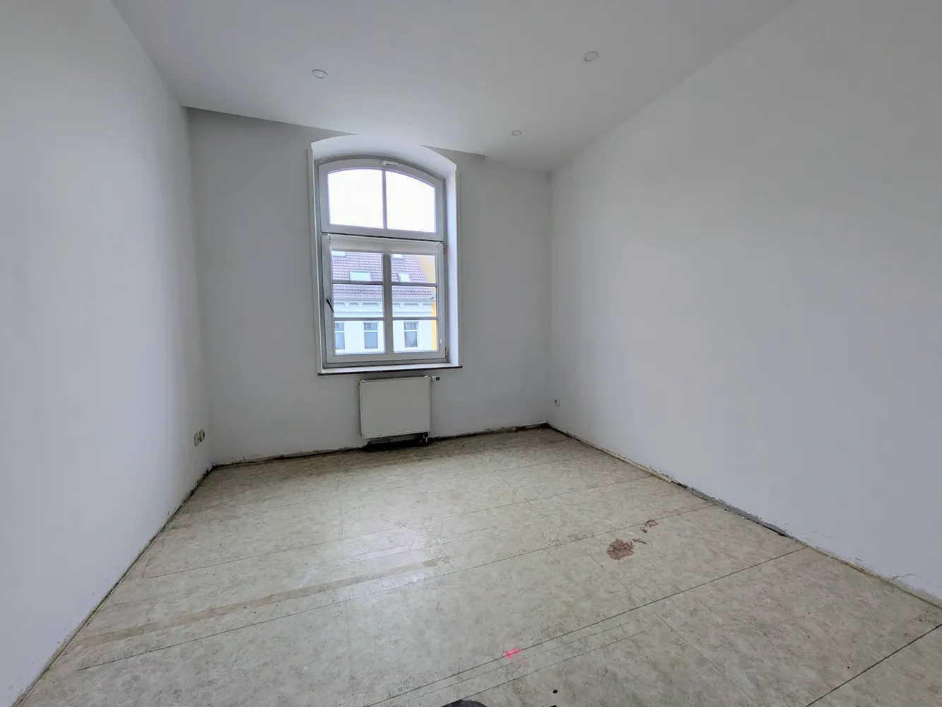4 Zimmer Wohnung mit 100 m² in Gera – Bild 6