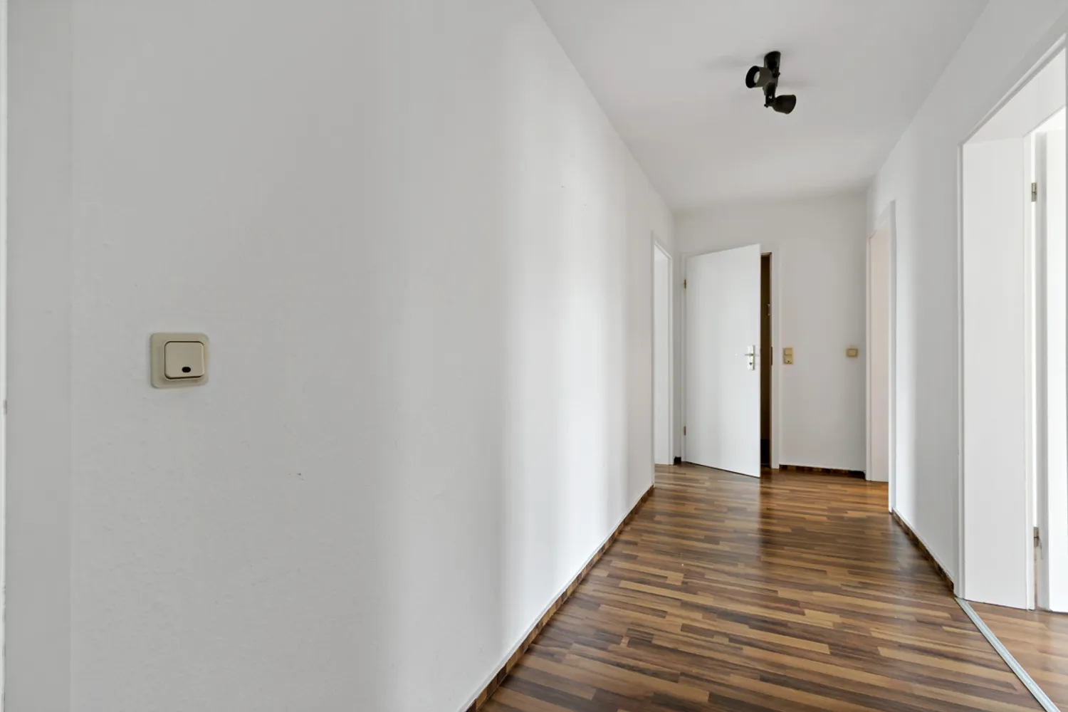 3 Zimmer Wohnung mit 71 m² in Halle (Saale) – Bild 2
