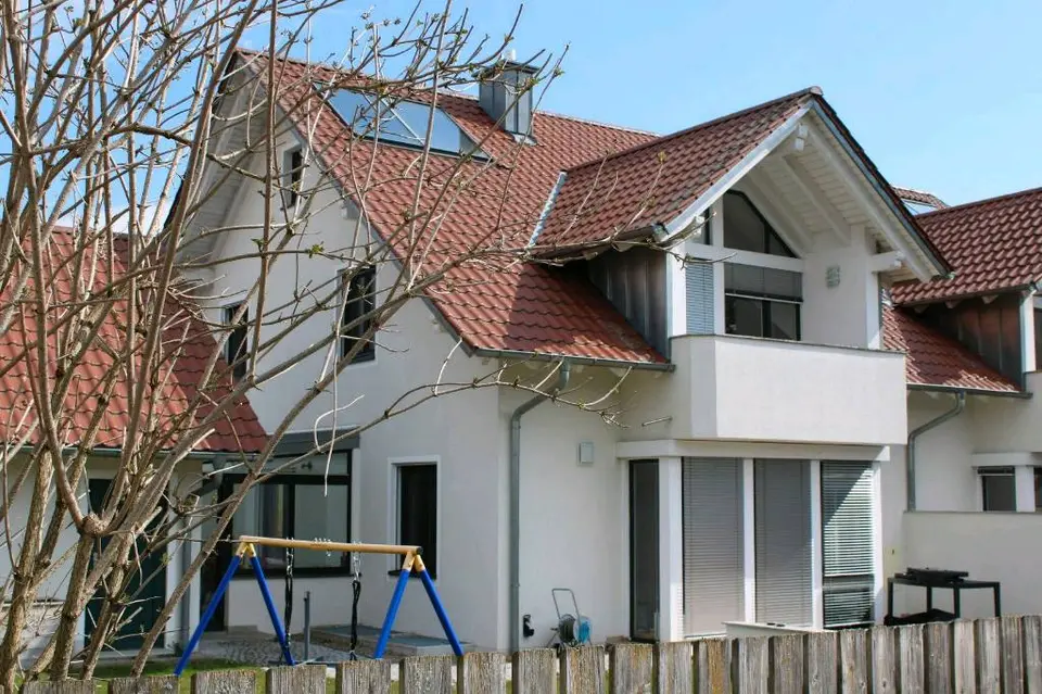4 Zimmer Haus mit 175 m² in Landshut – Bild 2