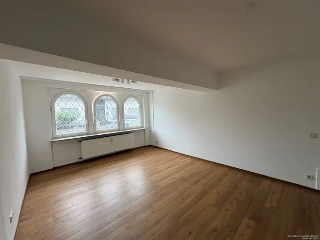 1 Zimmer Wohnung mit 30 m² in Saarbrücken – Bild 2