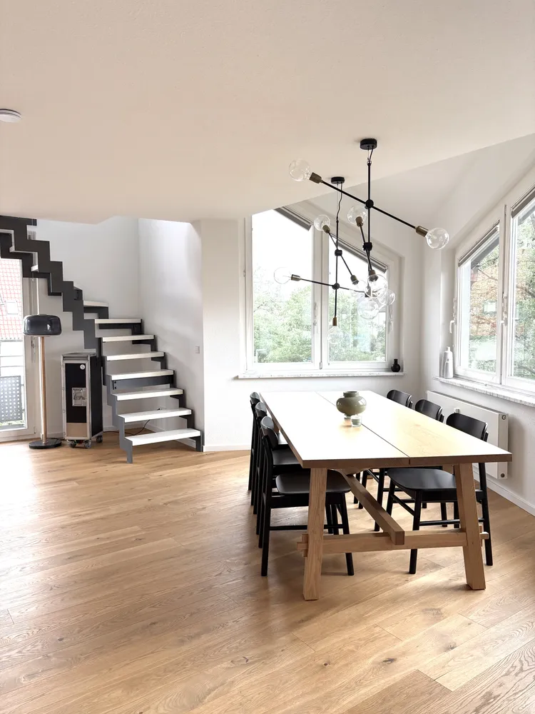 4 Zimmer Wohnung mit 104 m² in Stuttgart – Bild 3