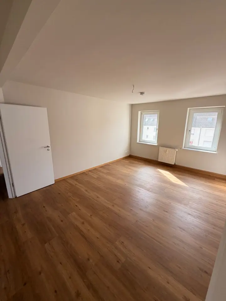 2 Zimmer Wohnung mit 60 m² in Zwickau – Bild 1