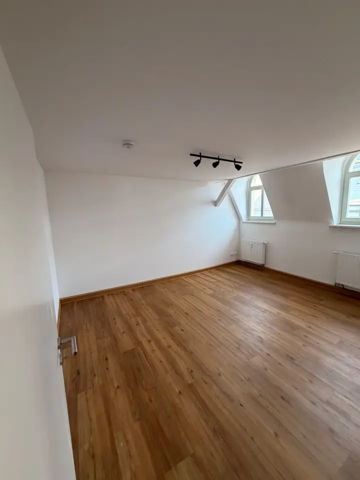2 Zimmer Wohnung mit 60 m² in Zwickau – Bild 4