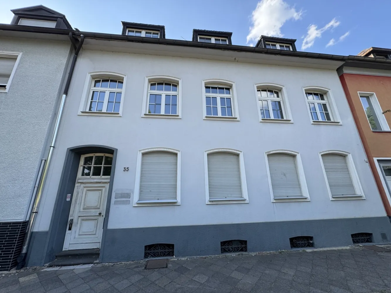 4 Zimmer Wohnung mit 108 m² in Mönchengladbach – Bild 1
