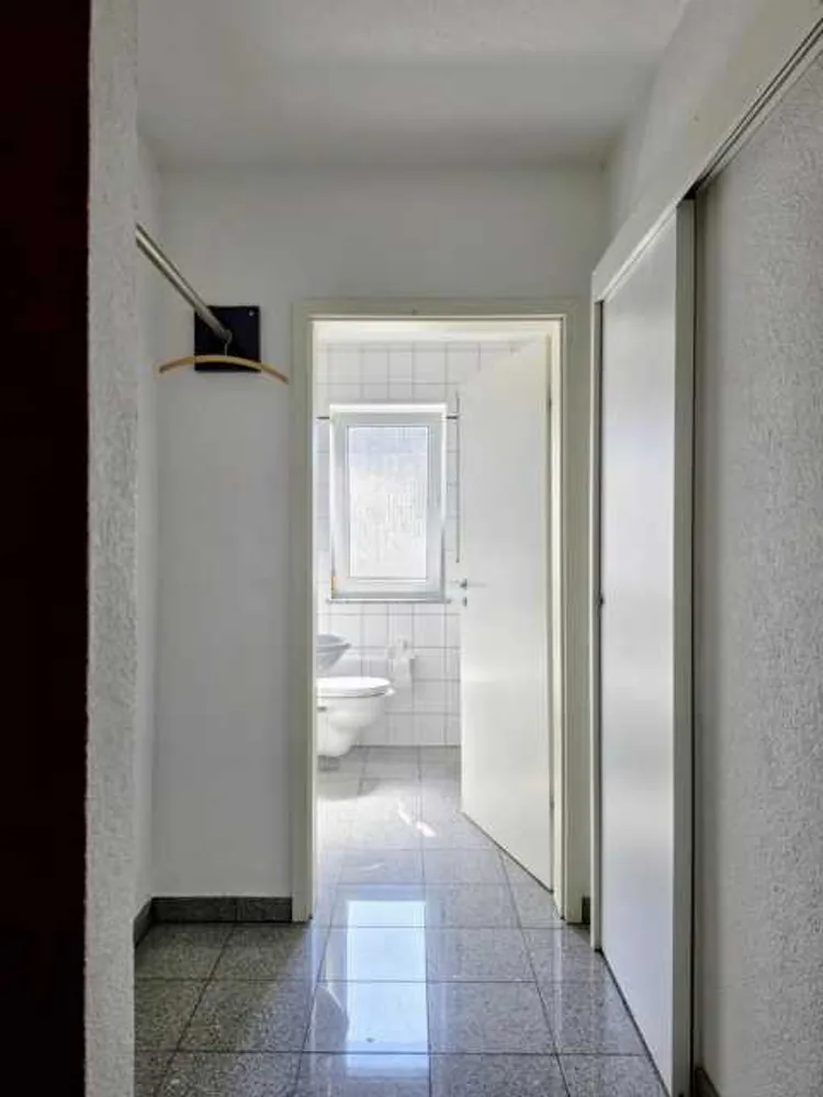 4 Zimmer Wohnung mit 151 m² in Homburg – Bild 2
