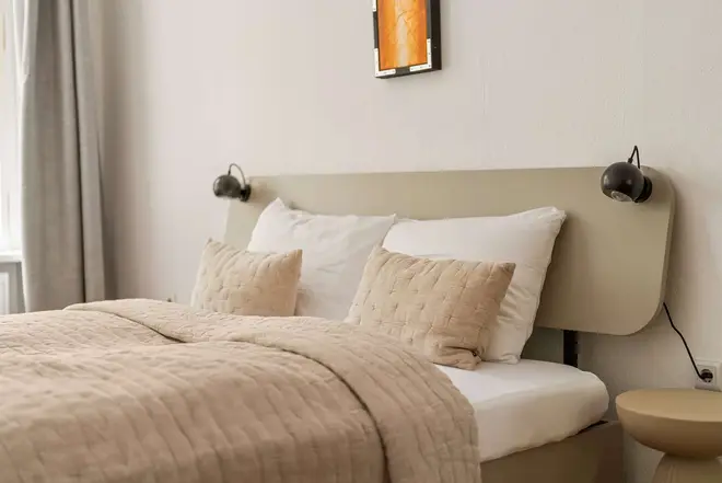 2 Zimmer Wohnung mit 77 m² in Berlin – Bild 12