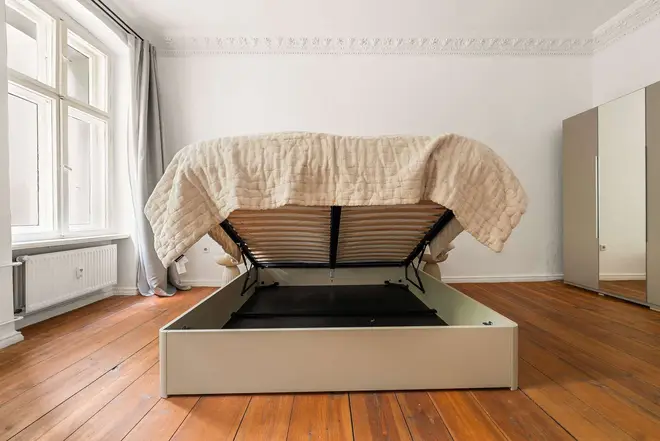 2 Zimmer Wohnung mit 77 m² in Berlin – Bild 9