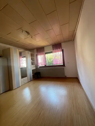 7 Zimmer Haus mit 150 m² in Wiesbaden – Bild 7
