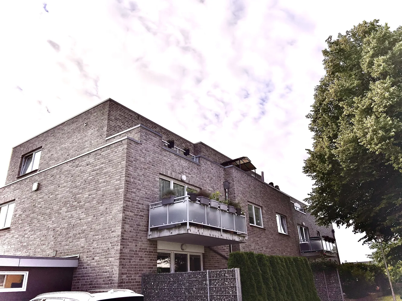 3 Zimmer Wohnung mit 105 m² in Lübeck – Bild 1