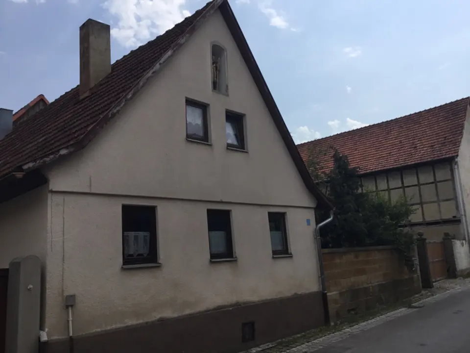 3 Zimmer Haus mit 90 m² in Würzburg – Bild 3