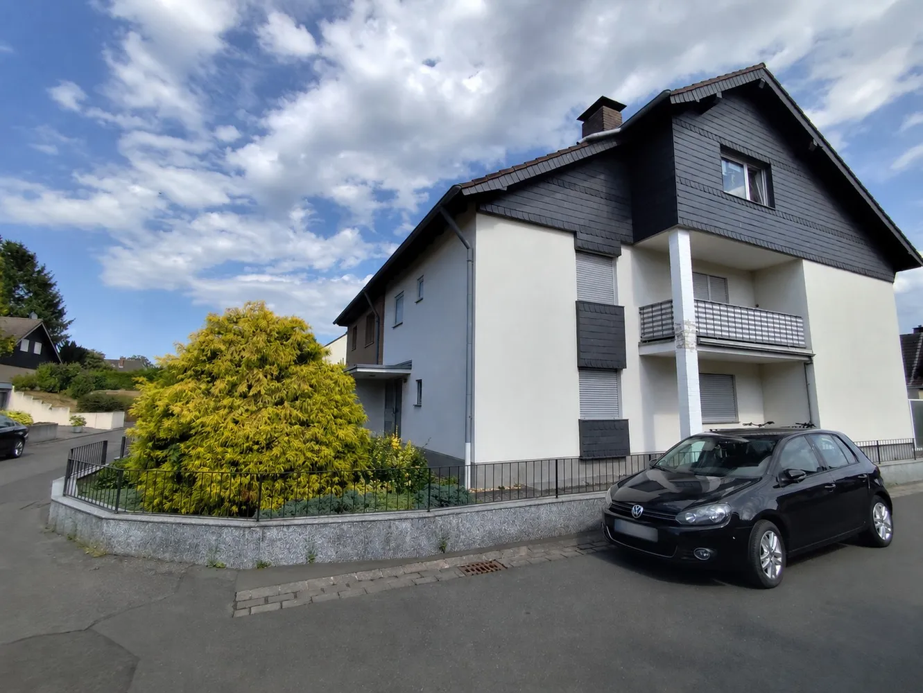 2 Zimmer Wohnung mit 44 m² in Leverkusen – Bild 1