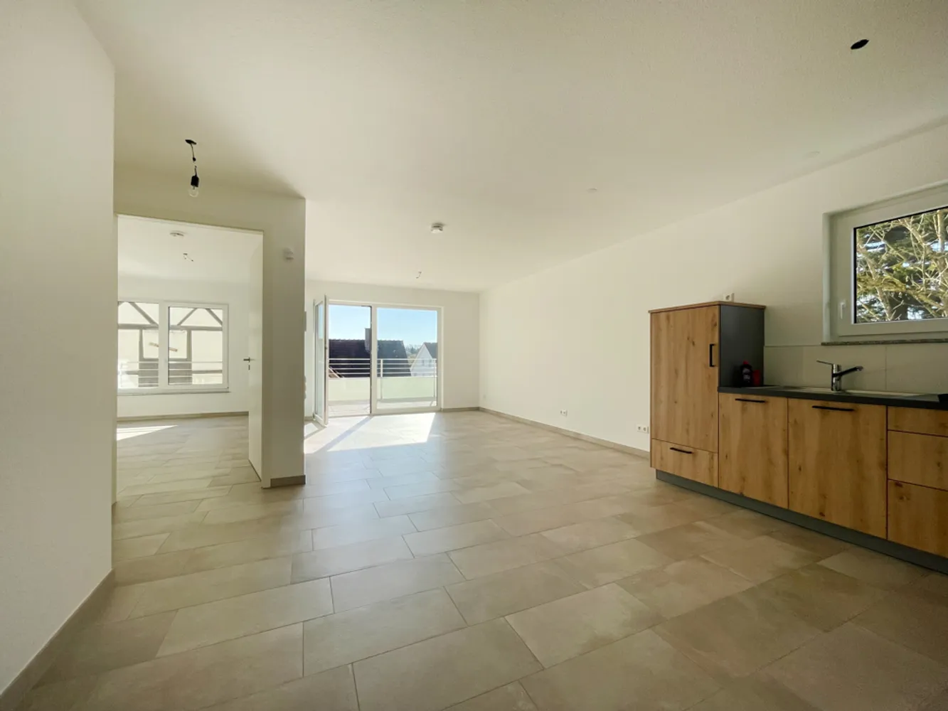 2 Zimmer Wohnung mit 59 m² in Friedrichshafen – Bild 2
