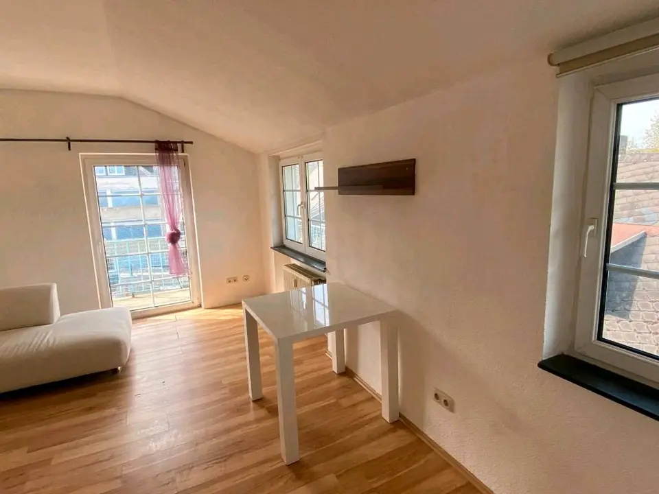 2 Zimmer Wohnung mit 65 m² in Koblenz – Bild 2