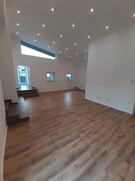5 Zimmer Haus mit 262 m² in Würzburg – Bild 1