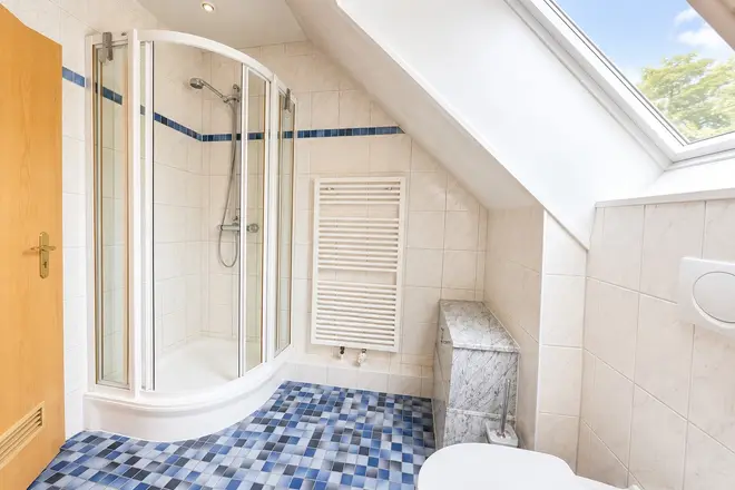 7 Zimmer Haus mit 261 m² in Hannover – Bild 9