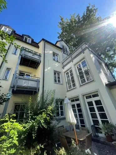 2 Zimmer Wohnung mit 65 m² in Regensburg – Bild 3