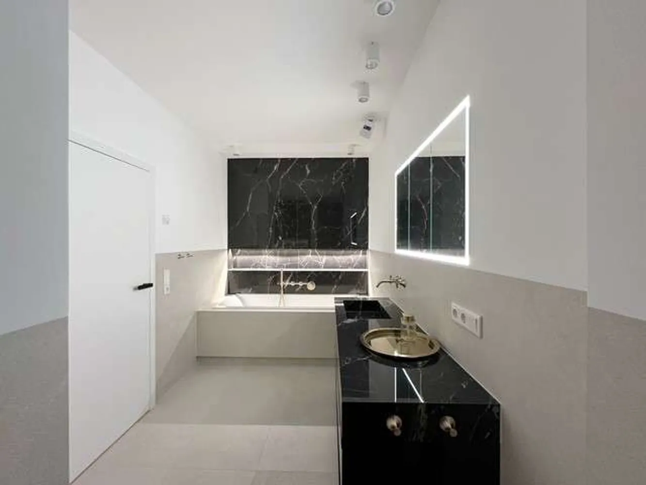 3 Zimmer Wohnung mit 120 m² in Köln – Bild 11