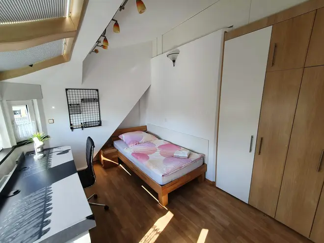 WG-Zimmer mit 12 m² in Düsseldorf – Bild 4
