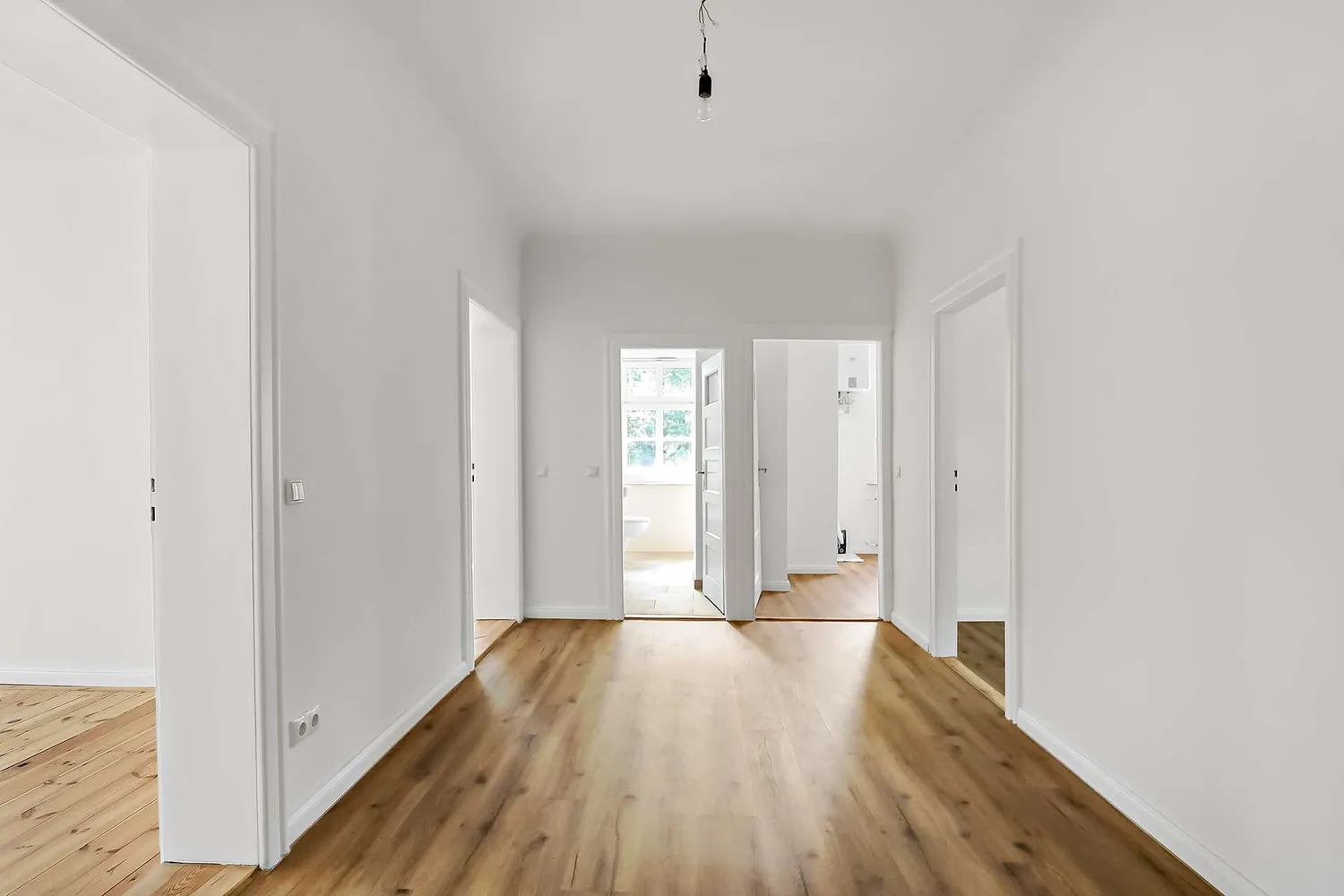5 Zimmer Wohnung mit 120 m² in Berlin – Bild 2