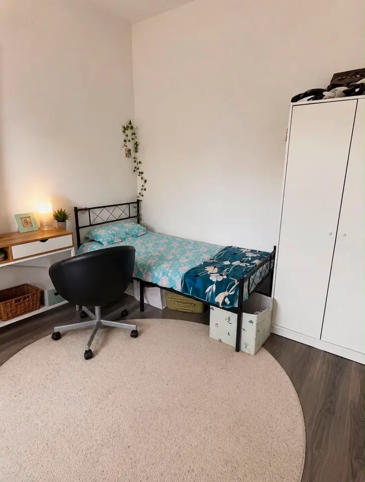 WG-Zimmer mit 30 m² in Frankfurt am Main – Bild 2
