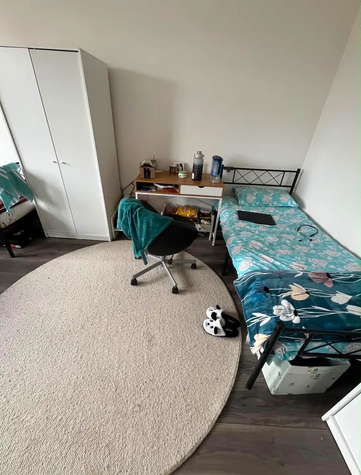 WG-Zimmer mit 30 m² in Frankfurt am Main – Bild 3