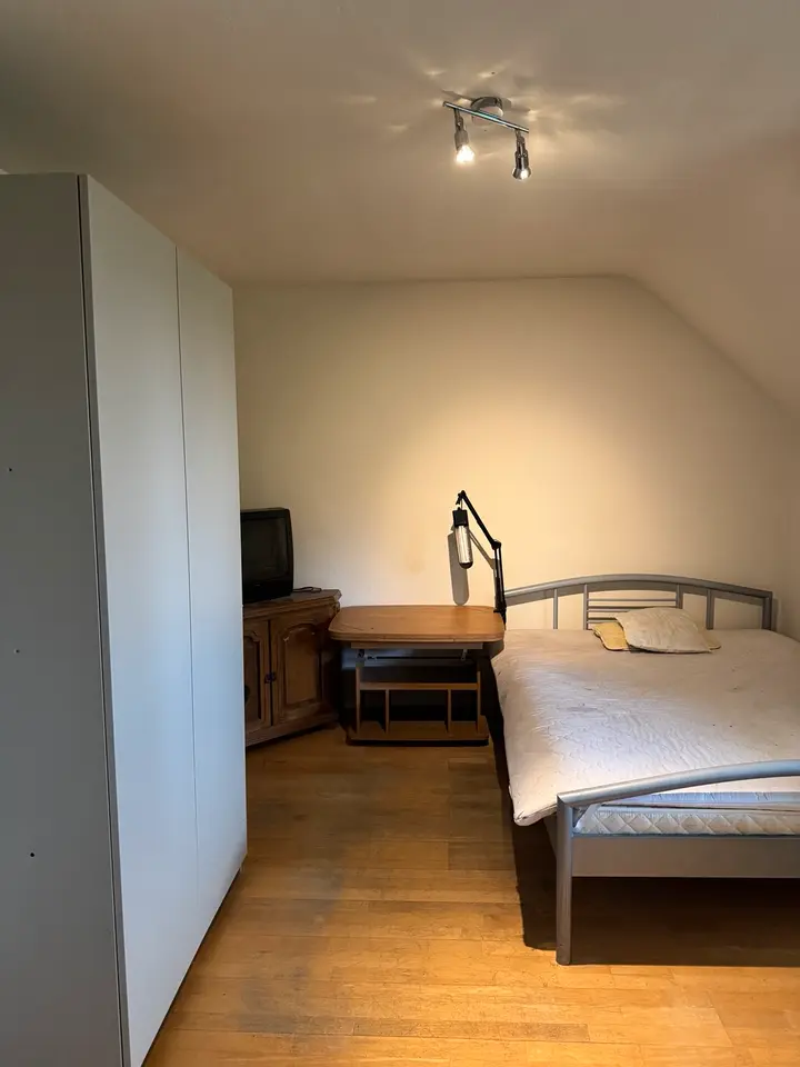 WG-Zimmer mit 30 m² in Frankfurt am Main – Bild 5