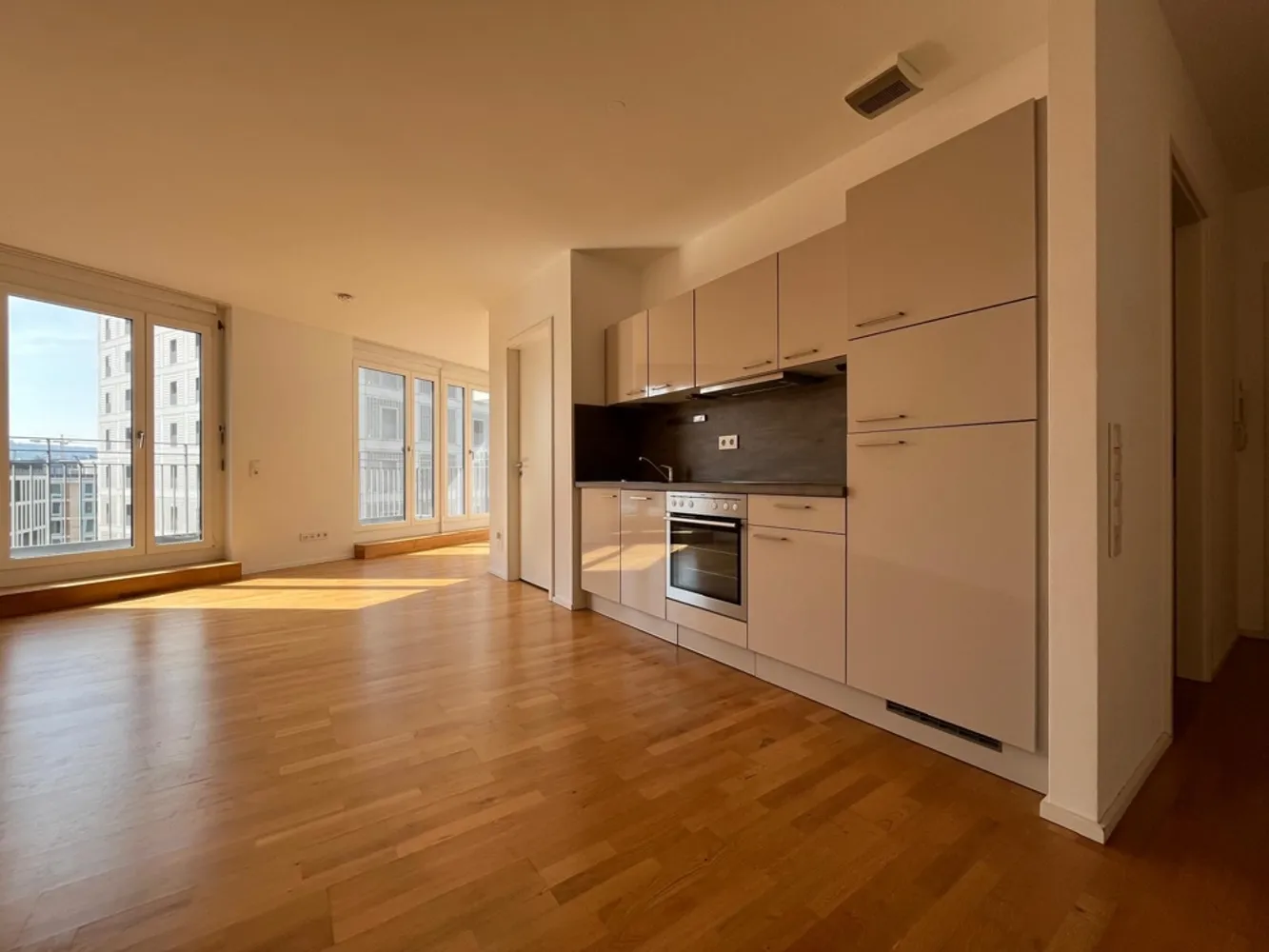 1 Zimmer Wohnung mit 55 m² in Stuttgart – Bild 1