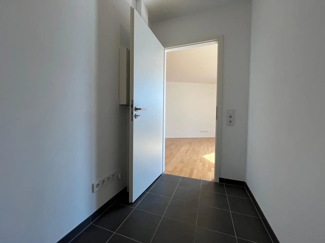 1 Zimmer Wohnung mit 55 m² in Stuttgart – Bild 4